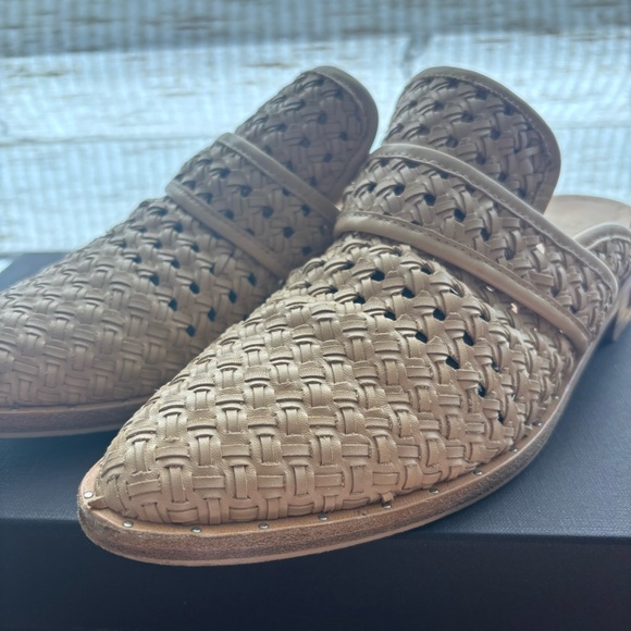 Freda Salvador Keen Mule - Picture 7 of 12